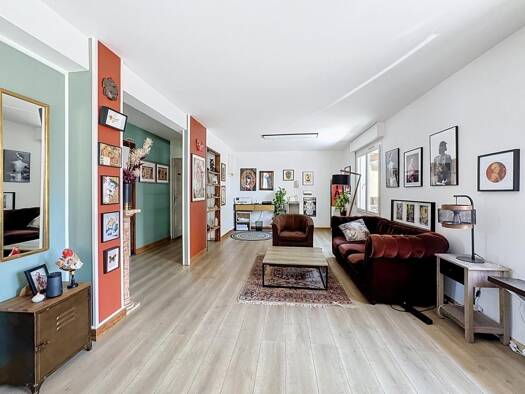 Local commercial à vendre 148 000 € 52 m² de surface de vente Bonne 74380