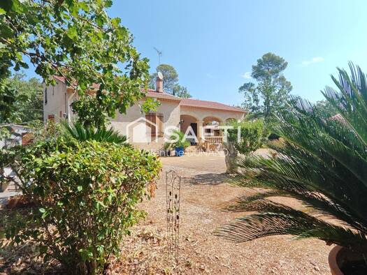 Maison à vendre 656 000 € 6 pièces 4 chambres 145 m² 3 994 m² de terrain Extension Années 80-90 Brignoles 83170