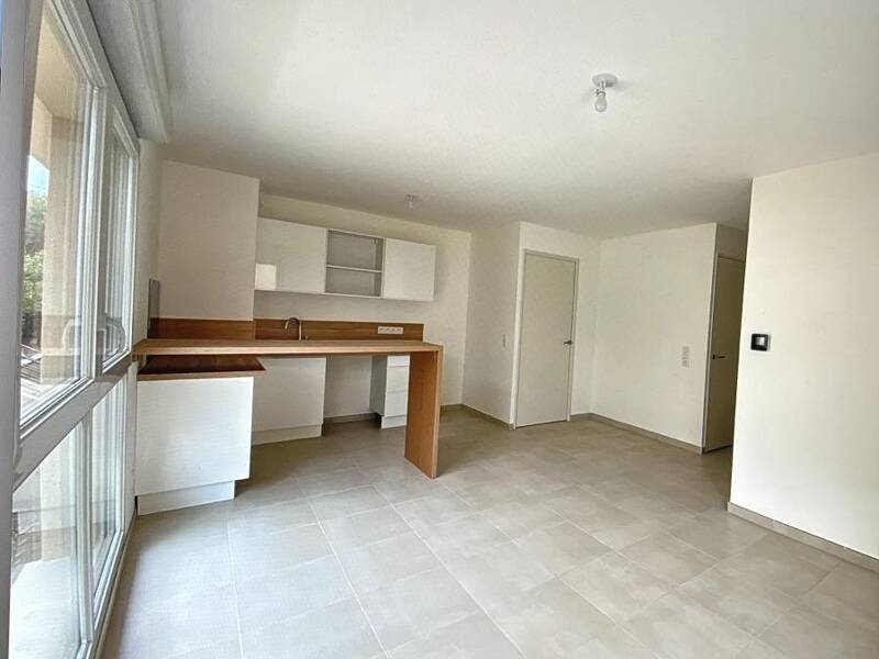 Maison à louer, 50m², OLLIOULES