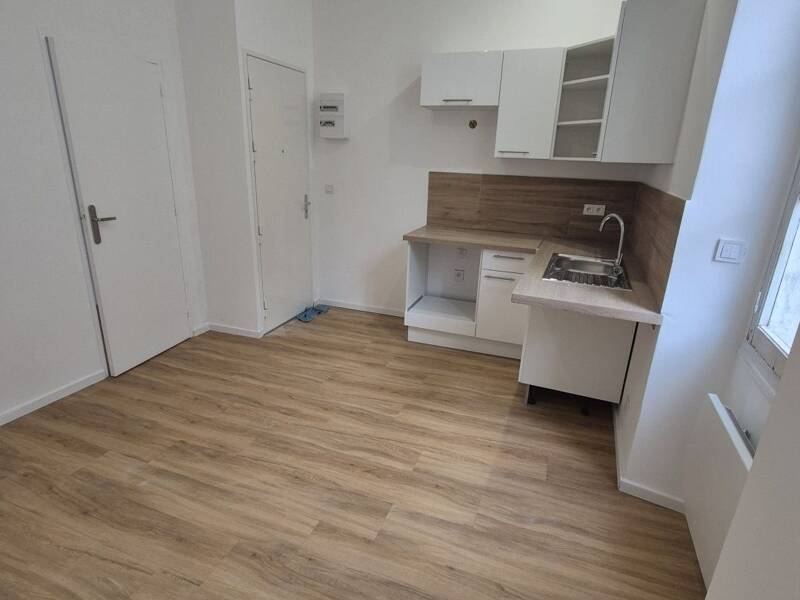 Maison à louer, 32m², MARSEILLE 11E