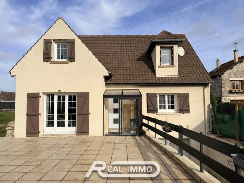 Maison à vendre, 133m², NEAUPHLE LE CHATEAU