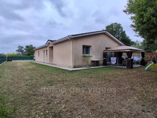 Maison à vendre 292 000 € 4 pièces 3 chambres 89,9 m² 879 m² de terrain Ambarès-et-Lagrave 33440