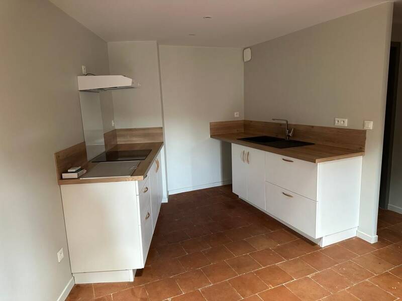 Maison à louer, 71m², BESSAN