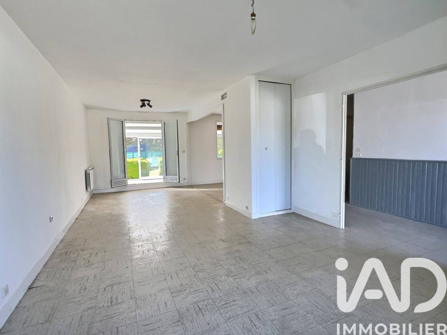 Maison à vendre, 128m², SAINT LAURENT DE LA PREE