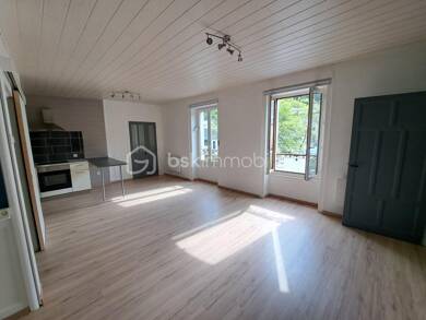 Appartement à vendre 148 000 € 4 pièces 2 chambres 78 m² 1er étage Haut et Dessus Hauts de Bienne 39400