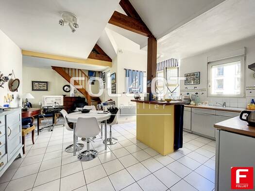 Duplex à vendre 239 500 € 3 pièces 1 chambre 47 m² 1er étage Des Ports Granville 50400