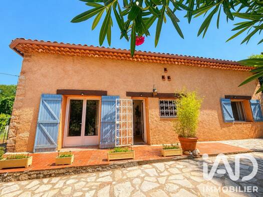 Maison à vendre 659 000 € 4 pièces 3 chambres 170 m² 3 300 m² de terrain Villecroze 83690