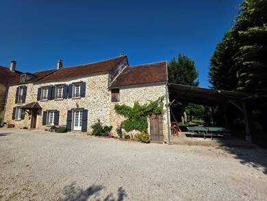 Ferme à vendre 650 000 € 5 pièces 4 chambres 195 m² 2 164 m² de terrain Coutevroult 77580