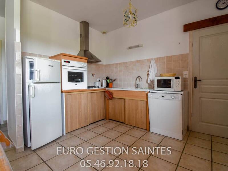 Maison à louer, 75m², LES ESSARDS