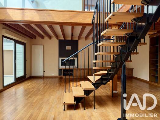 Appartement à vendre 375 000 € 5 pièces 3 chambres 200 m² 2 étages Centre Chalon-sur-Saône 71100