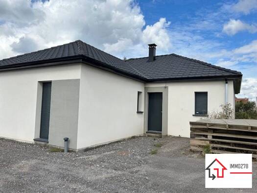 Maison de plain-pied à vendre 298 700 € 4 pièces 3 chambres 105 m² 555 m² de terrain Saint-Omer 62500