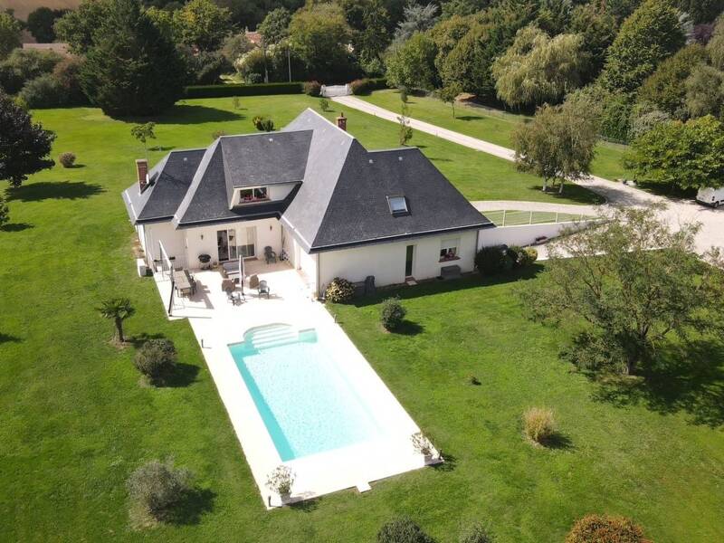 Maison à vendre, 255m², POILLY LEZ GIEN