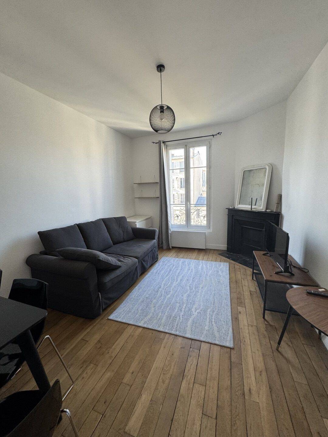 Maison à louer, 22m², COURBEVOIE