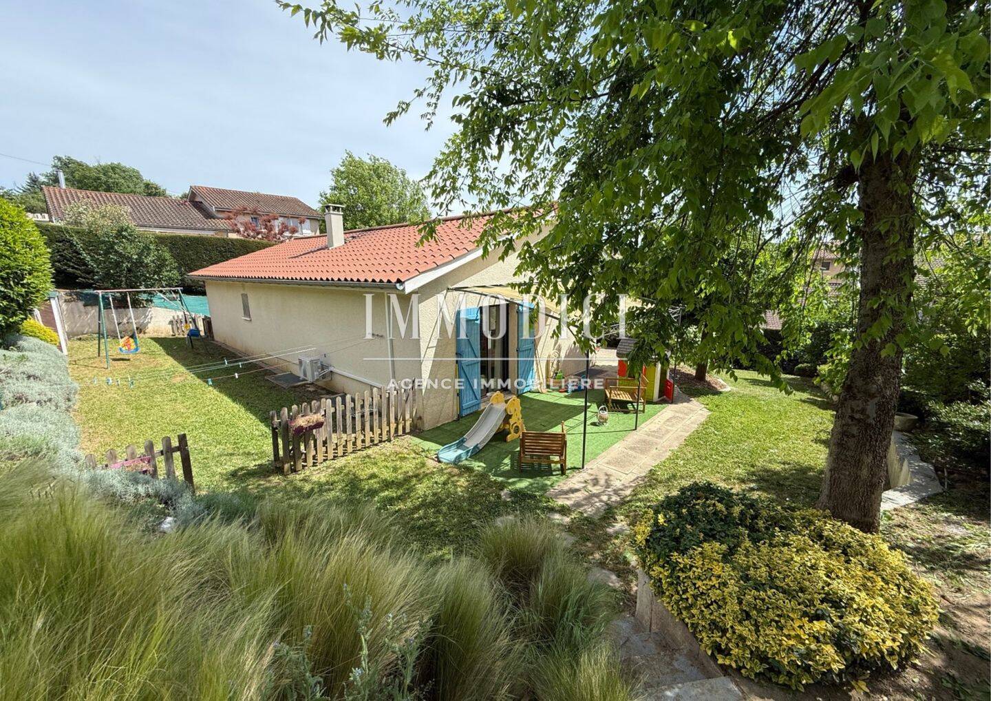 Maison à vendre, 130m², MONTMERLE SUR SAONE