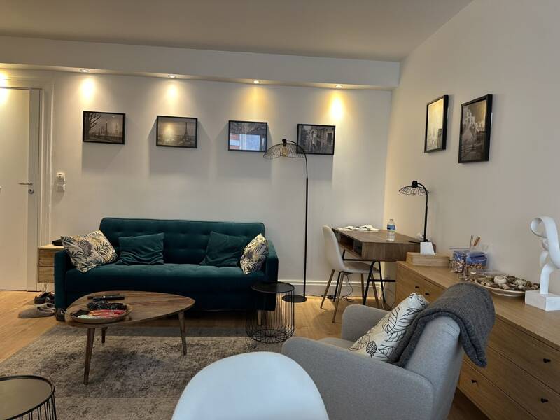 Maison à louer, 42m², PARIS 16E
