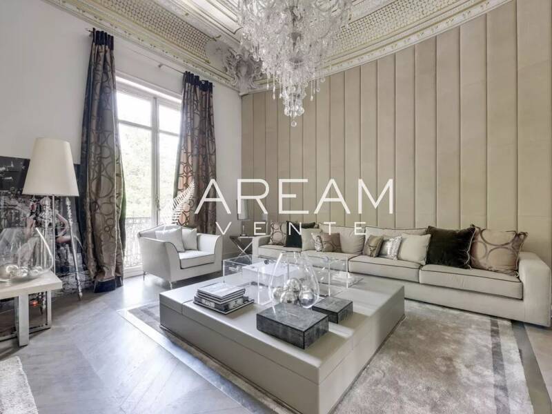 Maison à louer, 1200m², PARIS 8E