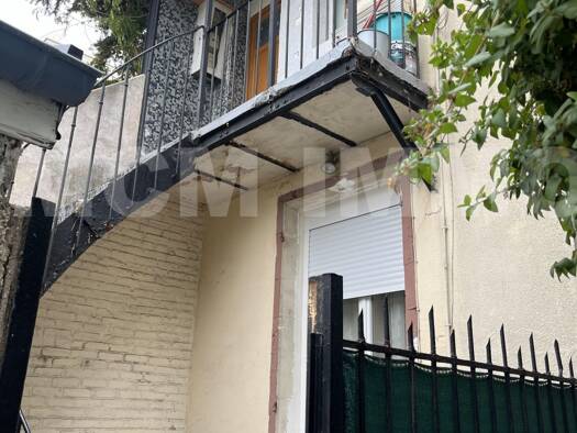 Maison à vendre 265 000 € 2 pièces 2 chambres 30,7 m² Villegranges Les Lilas 93260