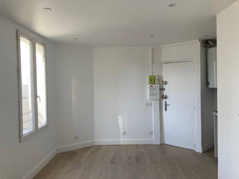 Maison à louer, 21m², PARIS 18E