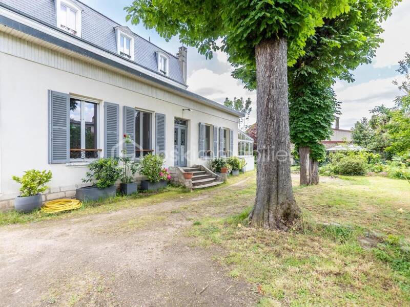Maison à vendre, 164m², SAINT MAUR DES FOSSES