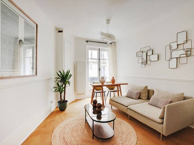 Maison à louer, 40m², PARIS 18E