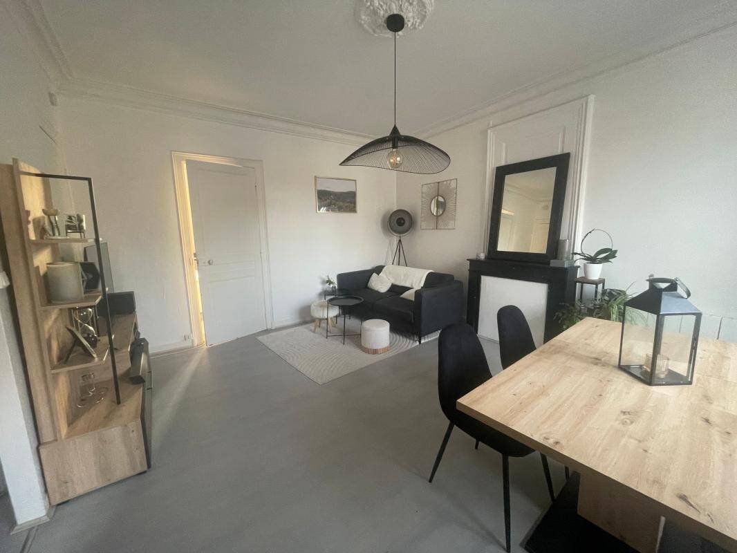 Maison à louer, 49m², EQUEURDREVILLE HAINNEVILLE