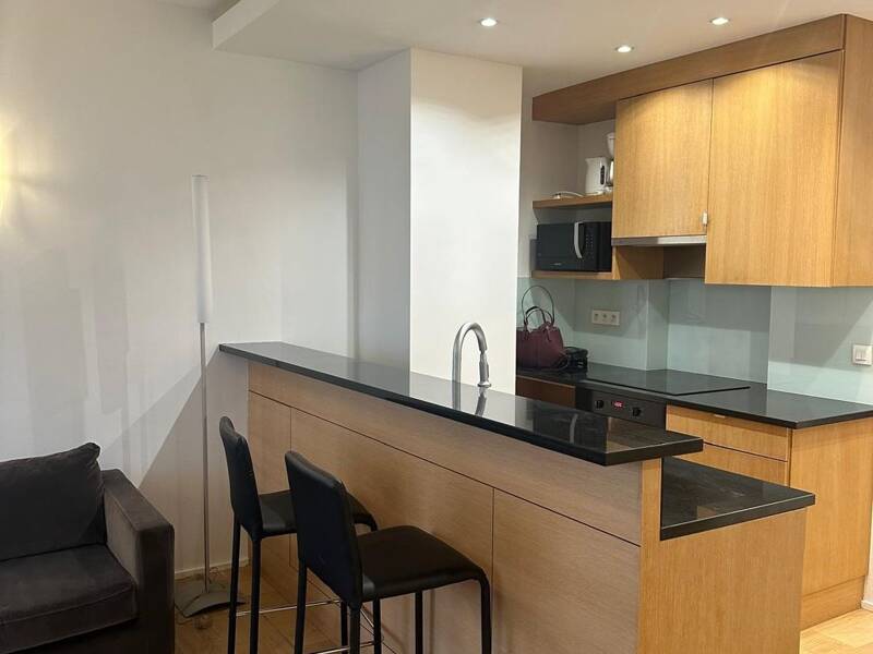 Maison à louer, 60m², PARIS 16E