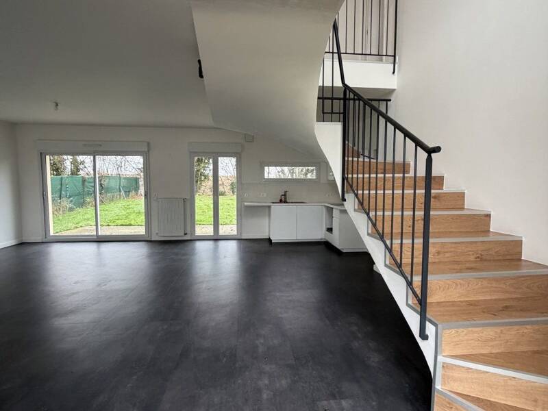 Maison à louer, 120m², SAINT MESMES