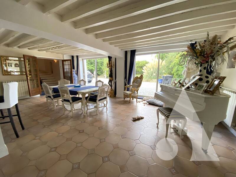Maison à vendre, 260m², PEROY LES GOMBRIES