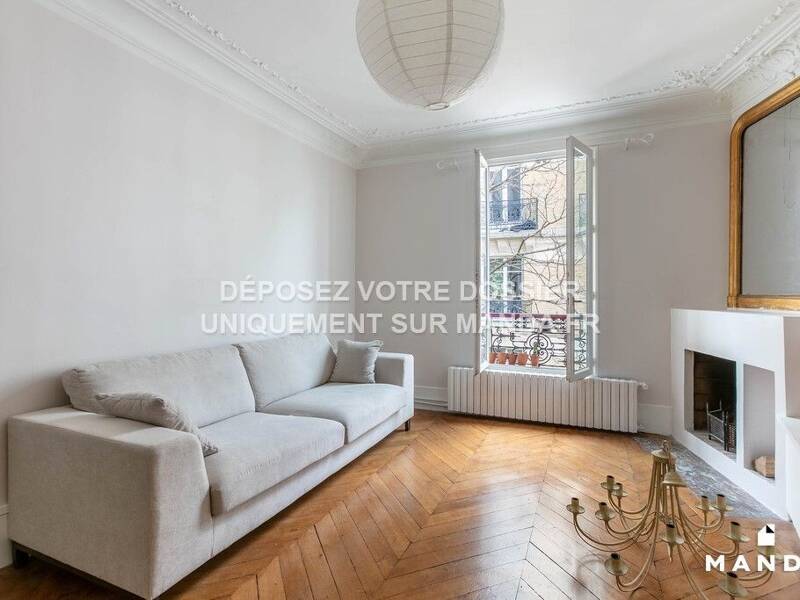 Maison à louer, 48m², PARIS 18E