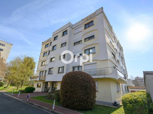 Appartement à vendre 90 390 € 2 pièces 1 chambre 56,3 m² Étage 4/4 Sous Prefecture Douai 59500