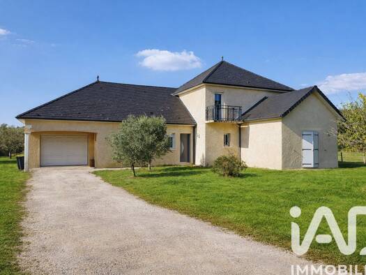 Maison à vendre 264 000 € 6 pièces 5 chambres 160 m² 2 729 m² de terrain Allassac 19240