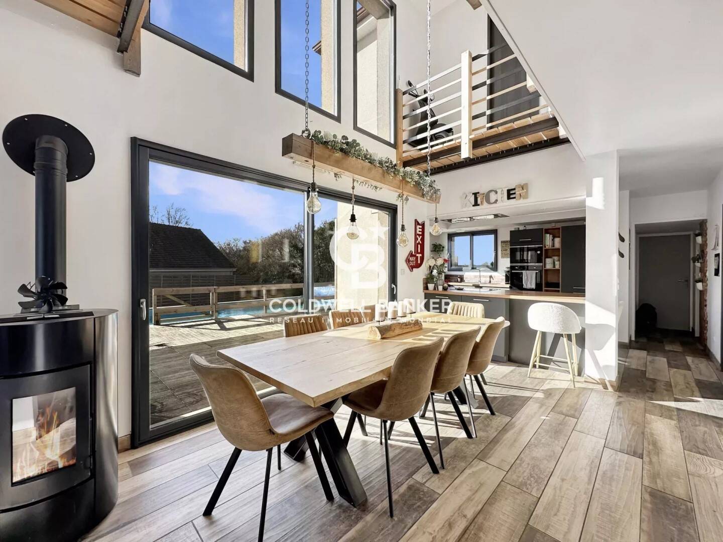 Maison à vendre, 126m², SAINT MARTIN AUX CHARTRAINS