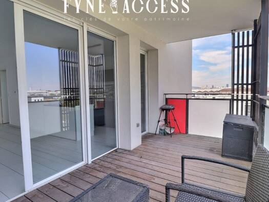 Appartement à vendre 184 900 € 3 pièces 2 chambres 70 m² Étage 3/5 Grande-Terre Saint-Fons 69190