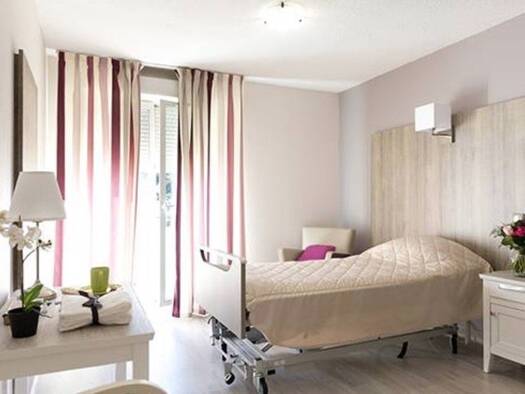 Appartement à vendre 70 000 € 1 pièce 19,7 m² 1er étage La Bouilladisse 13720