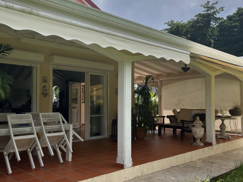 Maison à vendre, 140m², PETIT BOURG