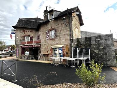 Immeuble à vendre 264 000 € 291 m² Cosnac 19360