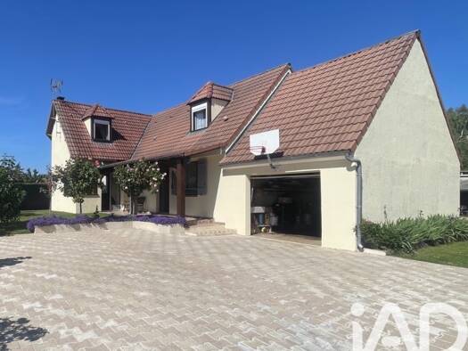 Maison à vendre 275 000 € 7 pièces 4 chambres 163 m² 728 m² de terrain Centre-Corvée Vernouillet 28500