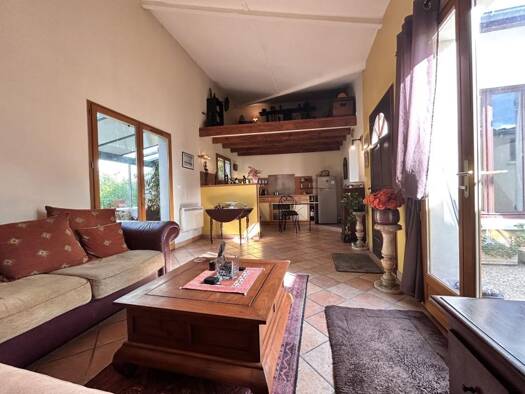 Maison en viager libre Bouquet 83 500 € 2 pièces 1 chambre 55 m² 201 m² de terrain Pressoir-Prompt-Bas Coudray Corbeil-Essonnes 91100