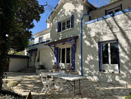 Maison à vendre 480 000 € 6 pièces 4 chambres 180 m² 3 321 m² de terrain Haute-Isle 95780