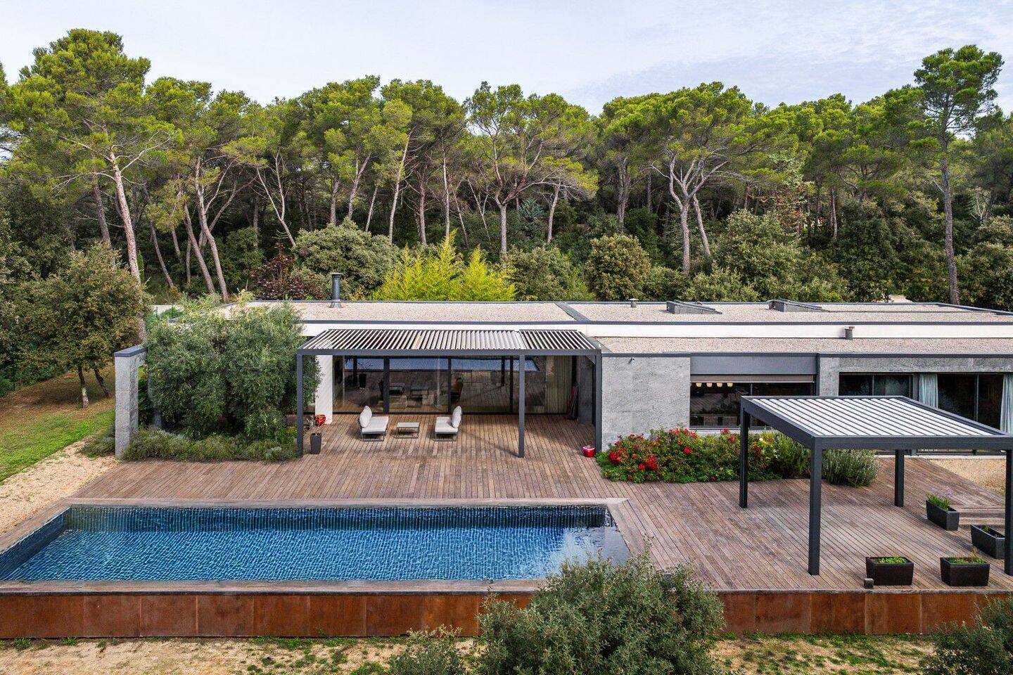 Maison à vendre, 238m², SAINT MARC JAUMEGARDE