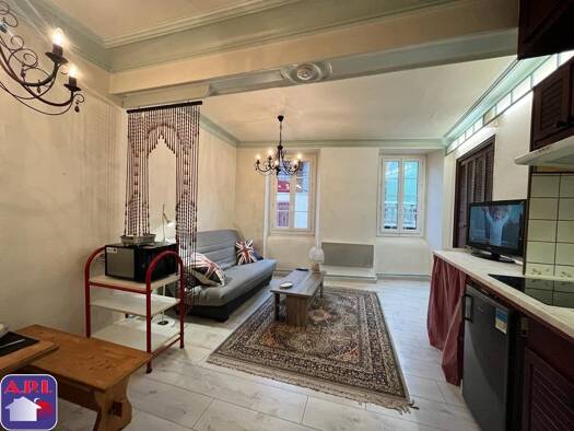 Appartement à louer 390 € 1 pièce 23 m² 2ème étage Tarascon-sur-Ariège 09400