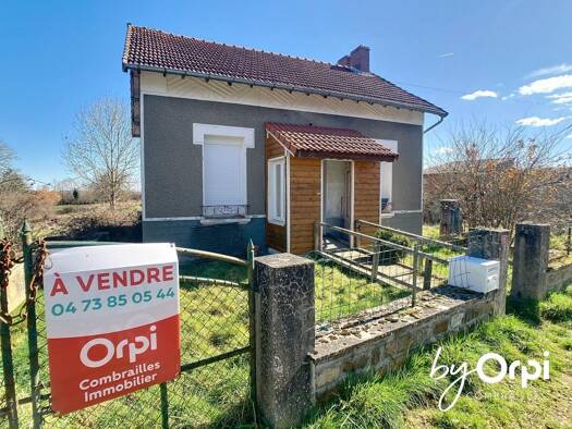 Maison à vendre 50 000 € 4 pièces 3 chambres 68,3 m² 2 054 m² de terrain Menat 63560