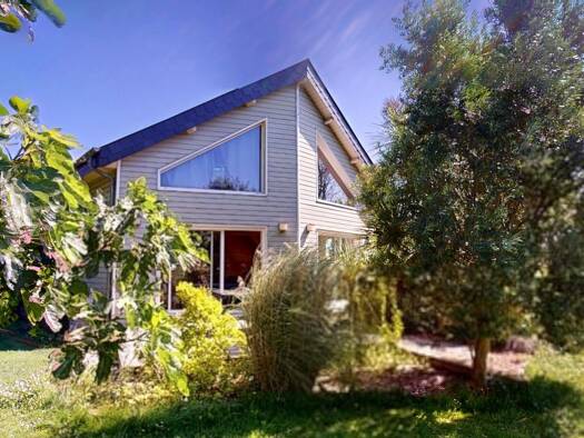 Maison à vendre 388 000 € 5 pièces 4 chambres 133 m² 1 620 m² de terrain Bordeaux-Saint-Clair 76790
