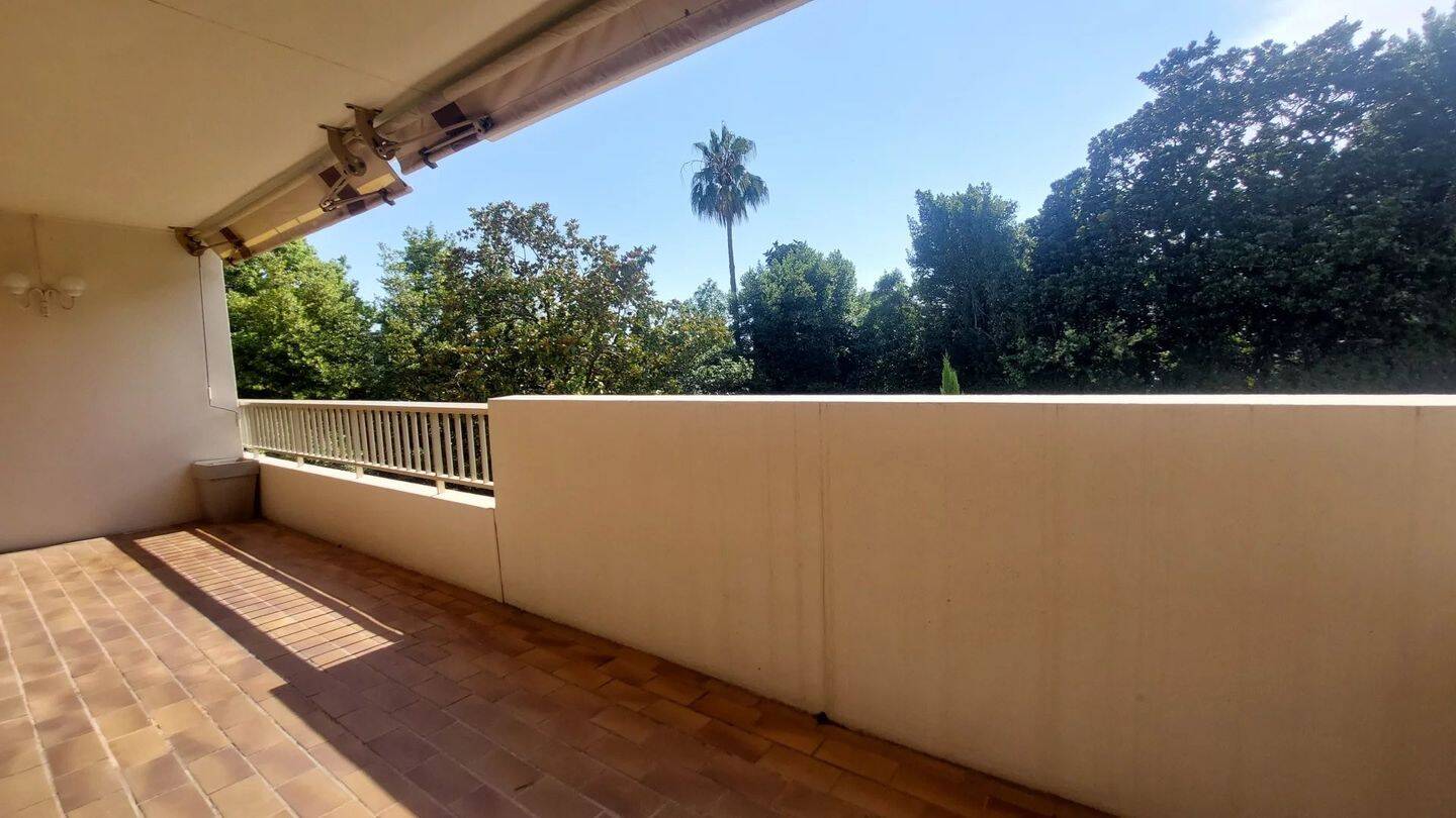 Maison à louer, 44m², CANNES