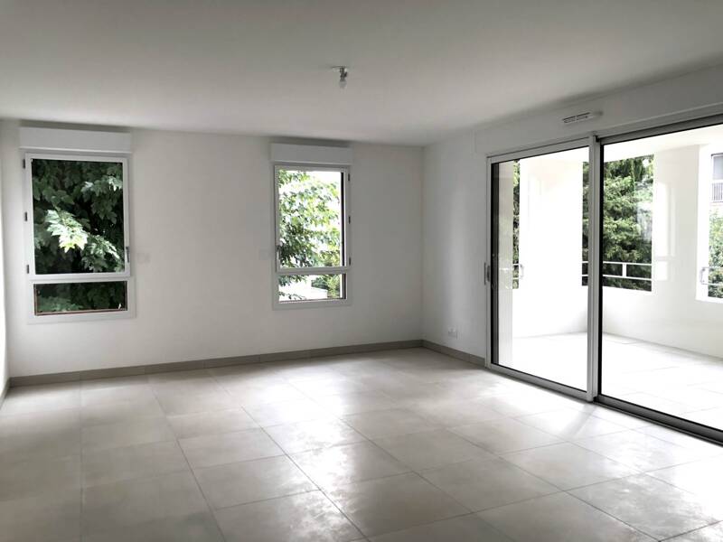 Maison à louer, 68m², MARSEILLE 8E