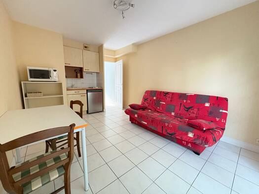 Appartement à louer - logement étudiant 665 € 1 pièce 27 m² RDC Les Minimes-Tasdon La Rochelle 17000