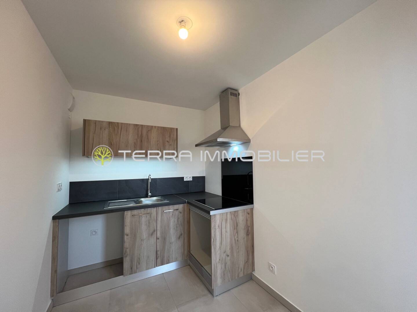 Maison à louer, 30m², AJACCIO