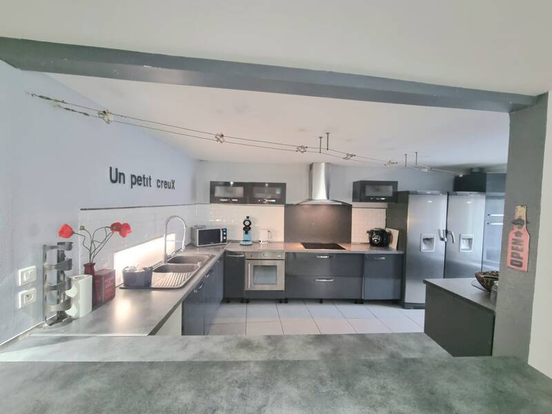 Maison à vendre, 200m², VIC SUR SEILLE