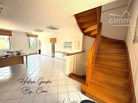 Maison à vendre 111 200 € 3 pièces 116 m² Montignac-Lascaux 24290