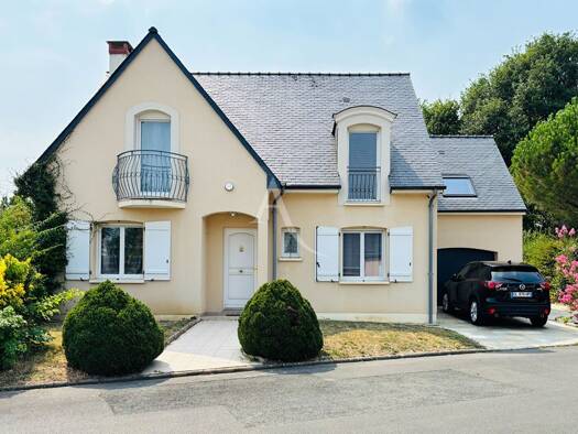 Maison à vendre 567 000 € 7 pièces 5 chambres 141 m² 540 m² de terrain Lac de Maine-Molière Angers 49000